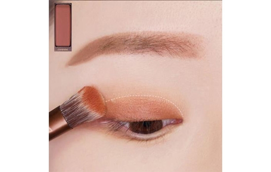 藕粉色眼影怎么畫 好看的秋冬眼妝教程 藕粉色眼影怎么畫 好看的秋冬眼妝教程