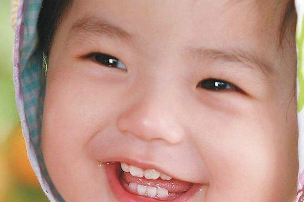 嬰兒吸手指是怎么回事怎么辦 嬰兒吸手指是怎么回事怎么辦