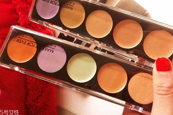 眼影打底膏怎么用 使用方法很簡(jiǎn)單 眼影打底膏怎么用 使用方法很簡(jiǎn)單