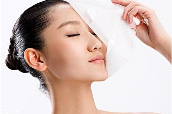 做水膜用什么水好 化妝水的5種使用方法 做水膜用什么水好 化妝水的5種使用方法