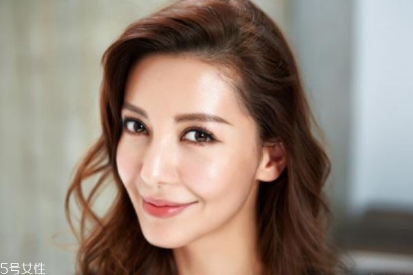 做水膜用什么水好 化妝水的5種使用方法 做水膜用什么水好 化妝水的5種使用方法