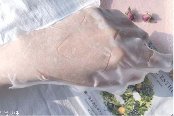 閉口粉刺可以敷面膜嗎 如何去封閉性閉口粉刺 閉口粉刺可以敷面膜嗎 如何去封閉性閉口粉刺