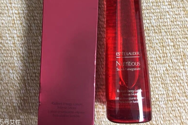 雅詩(shī)蘭黛紅石榴高光水怎么用 第5代紅石榴水用法 雅詩(shī)蘭黛紅石榴高光水怎么用 第5代紅石榴水用法