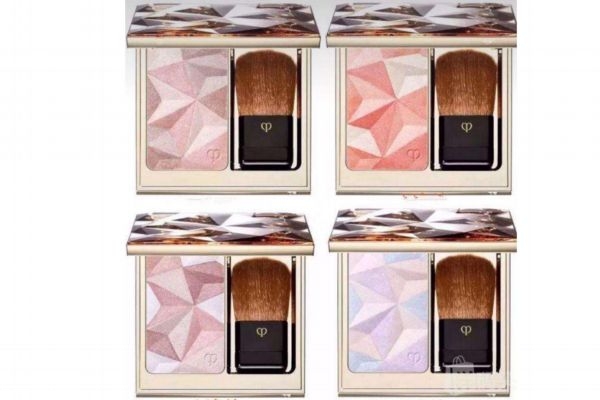 高光明星產(chǎn)品有哪些 高光和修容產(chǎn)品推薦 高光明星產(chǎn)品有哪些 高光和修容產(chǎn)品推薦