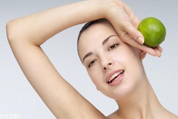 透真面膜適合多大年齡 透真面膜敷了要洗嗎 透真面膜適合多大年齡 透真面膜敷了要洗嗎