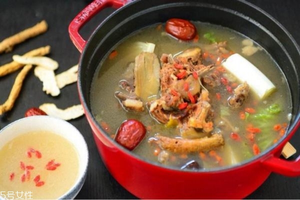 補(bǔ)氣養(yǎng)血好療效 飲食助手來(lái)推薦 補(bǔ)氣養(yǎng)血好療效 飲食助手來(lái)推薦