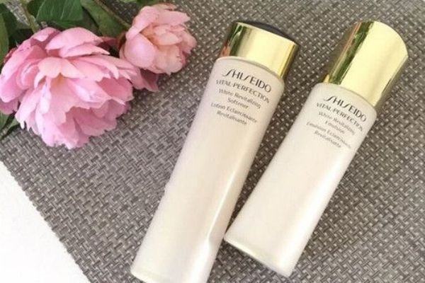 夏天護膚都需要什么 夏天出門護膚步驟 夏天護膚都需要什么 夏天出門護膚步驟