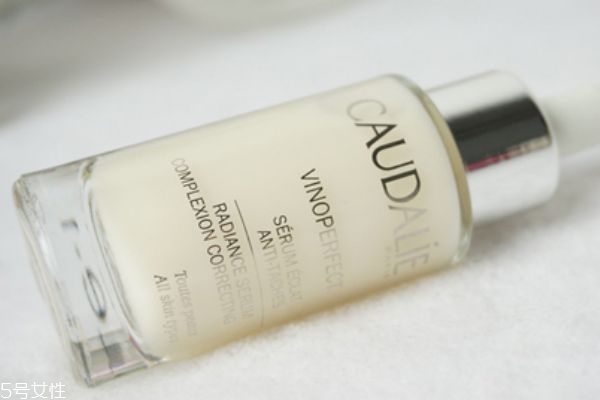 歐緹麗淡斑精華好用嗎 歐緹麗淡斑精華如何使用 歐緹麗淡斑精華好用嗎 歐緹麗淡斑精華如何使用