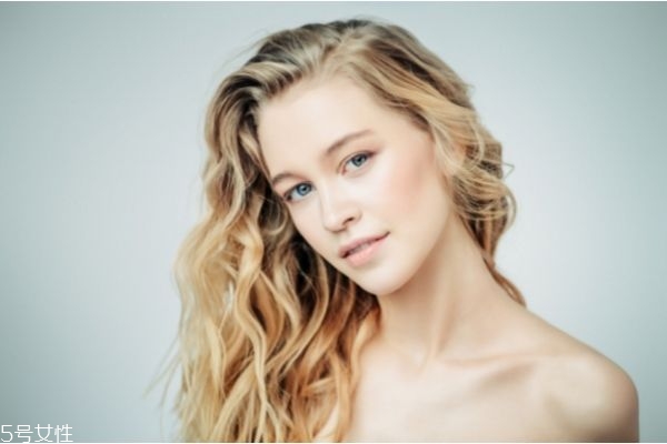 油性皮膚怎么保持清爽 清爽控油祛痘護膚品推薦 油性皮膚怎么保持清爽 清爽控油祛痘護膚品推薦