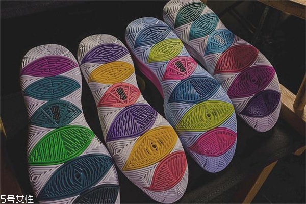 耐克歐文5開箱測(cè)評(píng) 你從未見過(guò)的全新氣墊