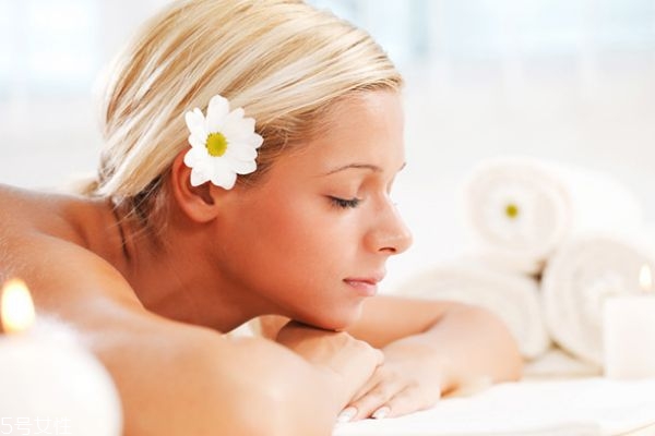 生活中如何控油祛痘 控油祛痘怎么調理 生活中如何控油祛痘 控油祛痘怎么調理