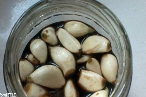 臘八蒜有什么營(yíng)養(yǎng) 臘八蒜的4大好處 臘八蒜有什么營(yíng)養(yǎng) 臘八蒜的4大好處