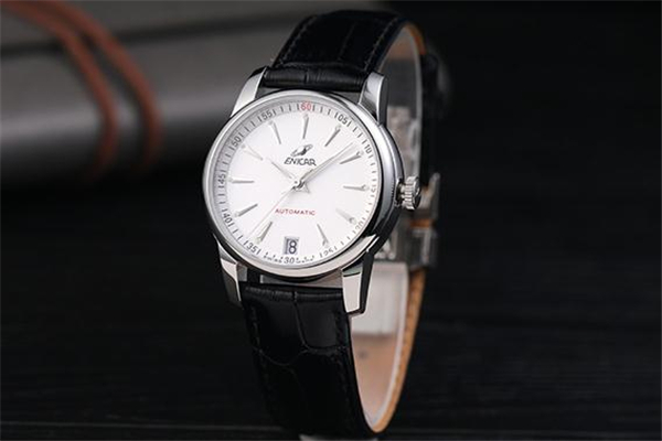 英納格手表怎么看型號(hào) 方法非常簡(jiǎn)單 英納格手表怎么看型號(hào) 方法非常簡(jiǎn)單