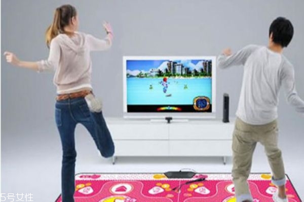 跳舞毯值得買不 如何選購跳舞毯 跳舞毯值得買不 如何選購跳舞毯