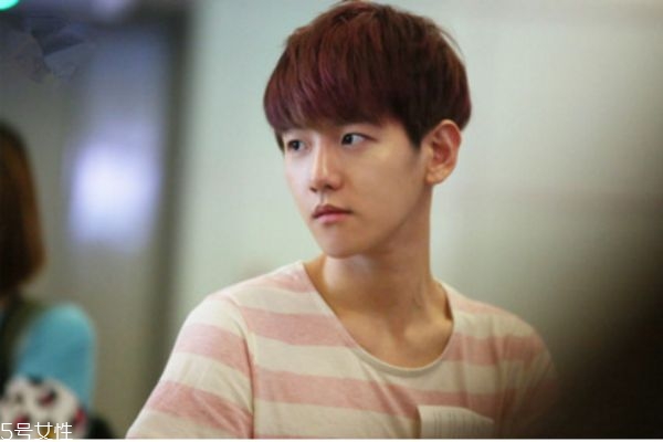 染發(fā)后幾天可以洗頭發(fā) 要注意什么 染發(fā)后幾天可以洗頭發(fā) 要注意什么