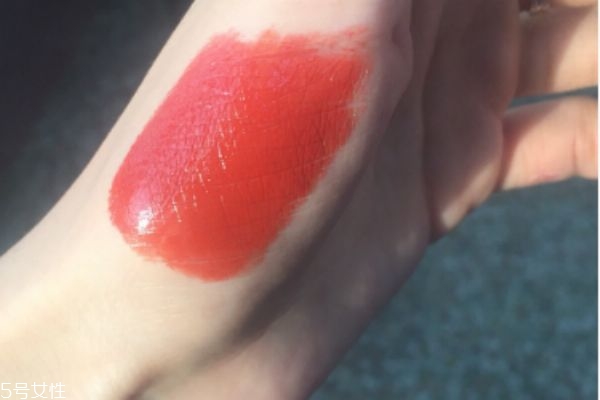 歐萊雅紛澤滋潤唇膏試色 歐萊雅紛澤滋潤口紅 歐萊雅紛澤滋潤唇膏試色 歐萊雅紛澤滋潤口紅