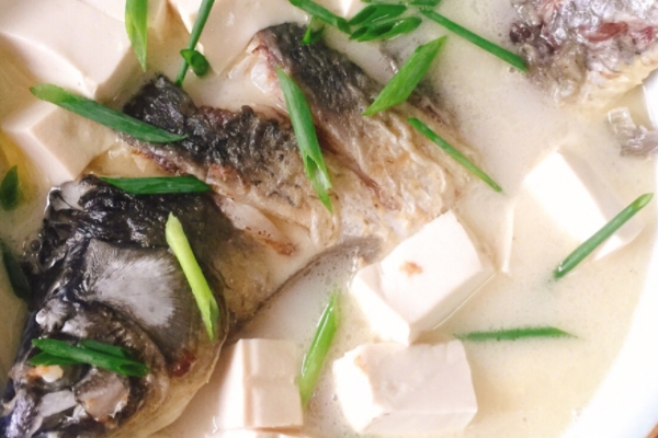 魚湯是高蛋白嗎 確實(shí)如此 魚湯是高蛋白嗎 確實(shí)如此