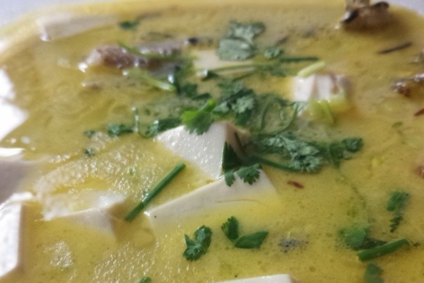 魚湯要煮多久 十五分鐘左右 魚湯要煮多久 十五分鐘左右