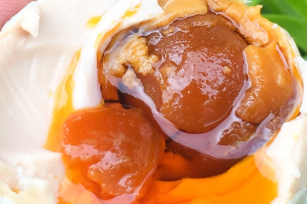 咸鴨蛋可以放微波爐嗎 這樣做就對了 咸鴨蛋可以放微波爐嗎 這樣做就對了