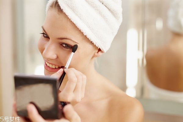 iu妝容教程 韓國可愛妝容畫法 iu妝容教程 韓國可愛妝容畫法