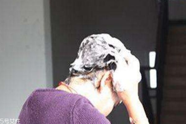 發(fā)膜可以改善發(fā)質(zhì)嗎 當(dāng)然可以 發(fā)膜可以改善發(fā)質(zhì)嗎 當(dāng)然可以