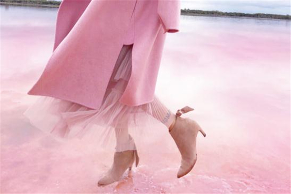 靴子有點(diǎn)擠腳怎么辦 可以撐大一點(diǎn) 靴子有點(diǎn)擠腳怎么辦 可以撐大一點(diǎn)