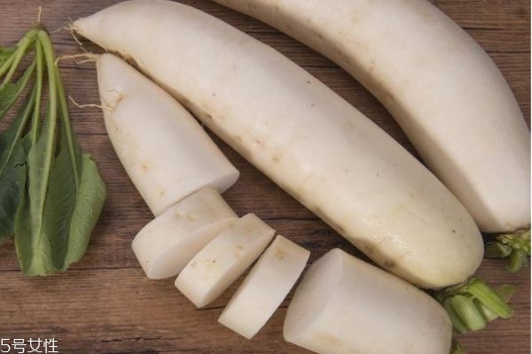 冬季應(yīng)該多吃四種營養(yǎng)根菜對身體好 冬季應(yīng)該多吃四種營養(yǎng)根菜對身體好