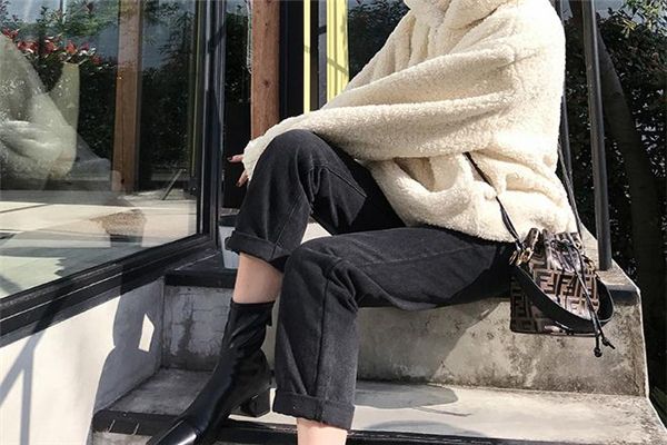 靴子會(huì)越穿越大嗎 和皮質(zhì)有關(guān) 靴子會(huì)越穿越大嗎 和皮質(zhì)有關(guān)