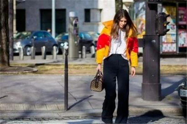 羽絨服下身怎么搭配 這三種都很時(shí)髦 羽絨服下身怎么搭配 這三種都很時(shí)髦