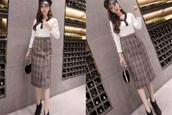 格子半身裙配什么上衣 毛衣是最佳搭檔 格子半身裙配什么上衣 毛衣是最佳搭檔