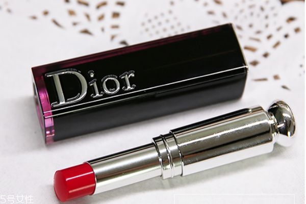 滋潤口紅有哪些 哪個牌子的口紅最滋潤 滋潤口紅有哪些 哪個牌子的口紅最滋潤