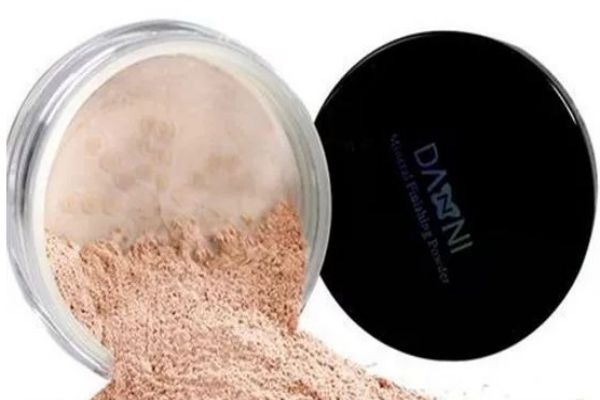 定妝粉有哪幾種 哪種定妝粉效果好 定妝粉有哪幾種 哪種定妝粉效果好