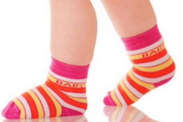 嬰兒襪子如何選擇最好 嬰兒襪子如何選擇最好