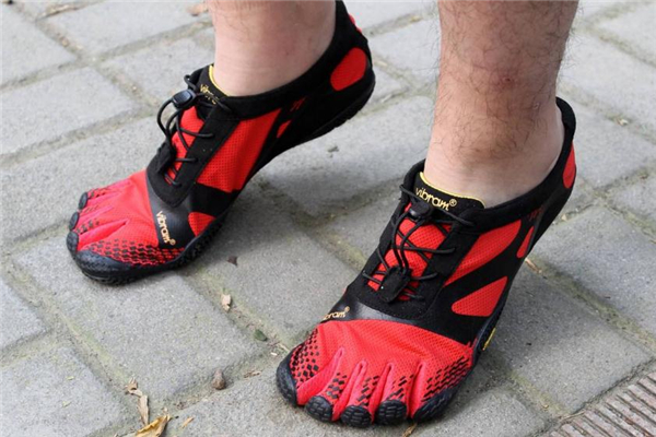 五指鞋的好處和壞處 運動更舒適 五指鞋的好處和壞處 運動更舒適