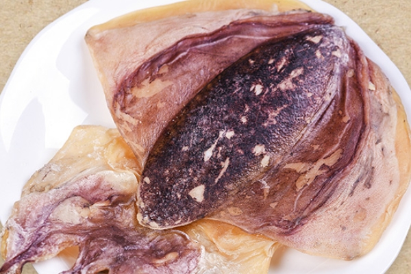 干墨魚(yú)能放幾年 冷凍條件下可以放一年 干墨魚(yú)能放幾年 冷凍條件下可以放一年