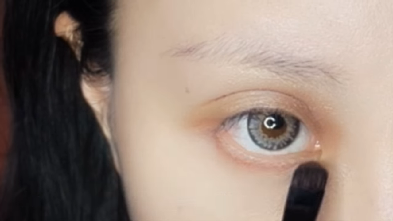 混血眼妝教程圖解 混血美人的臉龐 混血眼妝教程圖解 混血美人的臉龐