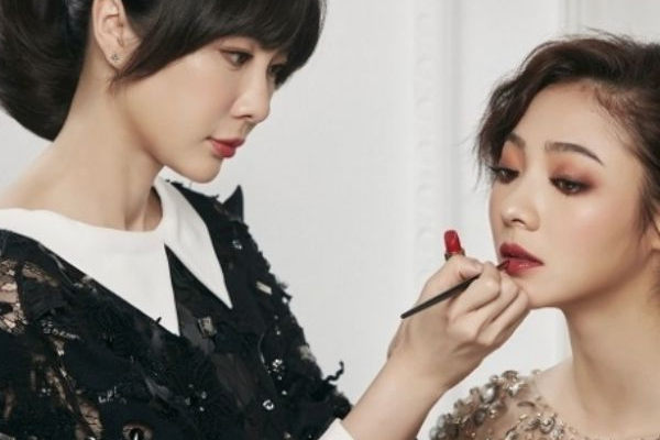 深色口紅怎么涂不顯老 輕松駕馭深色口紅 深色口紅怎么涂不顯老 輕松駕馭深色口紅