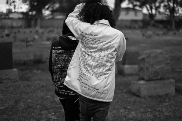 pleasures品牌貴不貴 屬于中等價位 pleasures品牌貴不貴 屬于中等價位