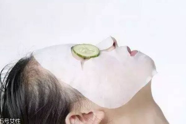 怎樣敷面膜效果最佳 常敷面膜的六大好處 怎樣敷面膜效果最佳 常敷面膜的六大好處