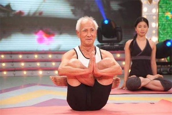 陰瑜伽適合老年人練嗎 要量力而行 陰瑜伽適合老年人練嗎 要量力而行