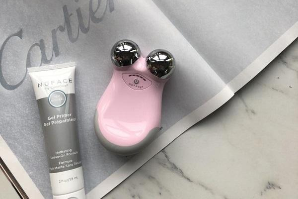 超聲波美容儀和電離子美容儀哪個好 當然前者更好 超聲波美容儀和電離子美容儀哪個好 當然前者更好