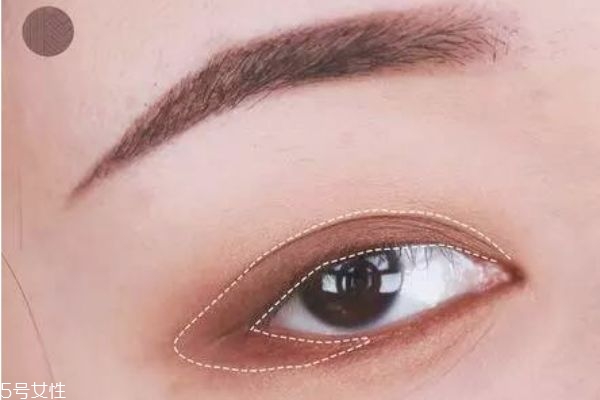 深棕色眼妝怎么畫 眼妝的畫法步驟教程 深棕色眼妝怎么畫 眼妝的畫法步驟教程