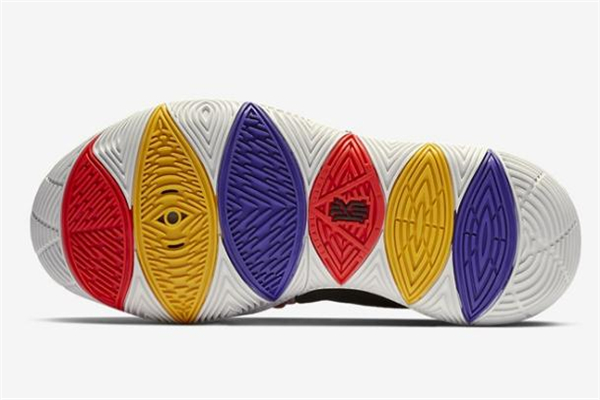 耐克歐文5百家衣多少錢 還是常規(guī)價格 耐克歐文5百家衣多少錢 還是常規(guī)價格