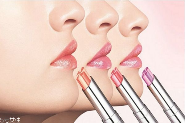 dior變色潤唇膏試色 迪奧2019春季新品變色潤唇膏 dior變色潤唇膏試色 迪奧2019春季新品變色潤唇膏