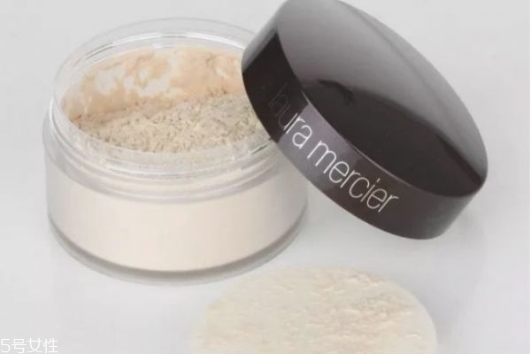 防脫妝的方法 輕松搞定完美底妝 防脫妝的方法 輕松搞定完美底妝