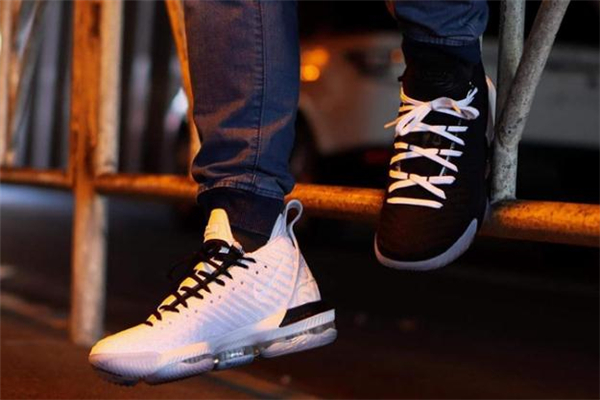 耐克詹姆斯16黑白鴛鴦發(fā)售日期 爆款equality配色 耐克詹姆斯16黑白鴛鴦發(fā)售日期 爆款equality配色