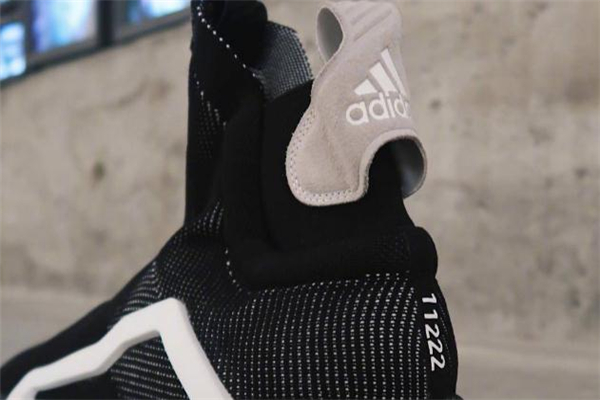 阿迪達(dá)斯n3xt l3v3l尺碼偏碼嗎 根據(jù)腳型來選 阿迪達(dá)斯n3xt l3v3l尺碼偏碼嗎 根據(jù)腳型來選