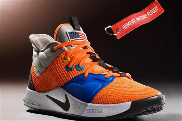 耐克pg3保羅喬治3代開箱測(cè)評(píng) 配置亮瞎眼 耐克pg3保羅喬治3代開箱測(cè)評(píng) 配置亮瞎眼