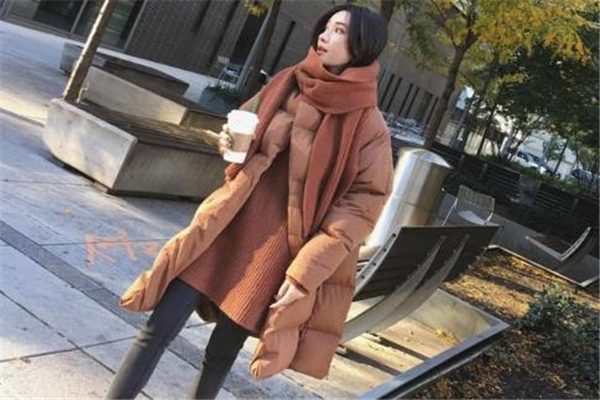 2019流行什么羽絨服 保暖和氣質兼具 2019流行什么羽絨服 保暖和氣質兼具