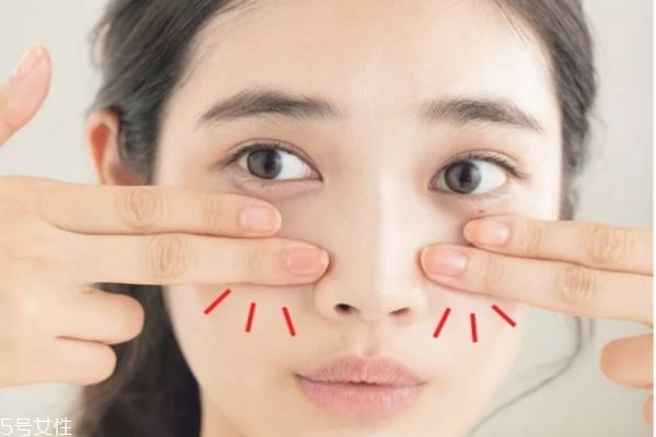 腮紅怎么上 腮紅的畫法 腮紅怎么上 腮紅的畫法